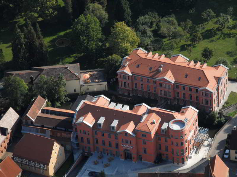 ドルメロ シュロスホテル ライヒェンシュヴァント Reichenschwand エクステリア 写真